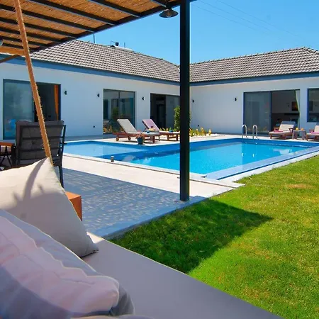 Melo Вилла Каш